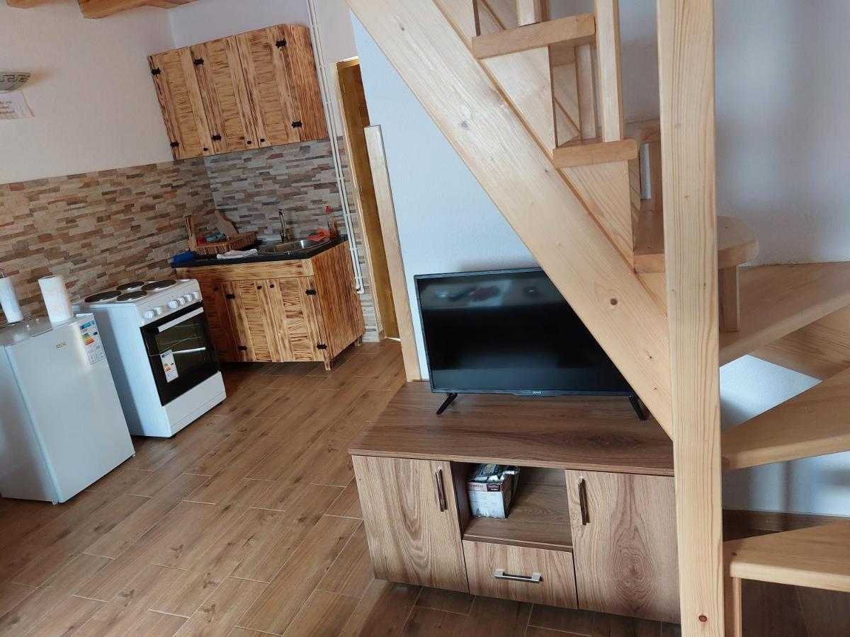 Vule Bungalovi Zabljak  Luaran gambar